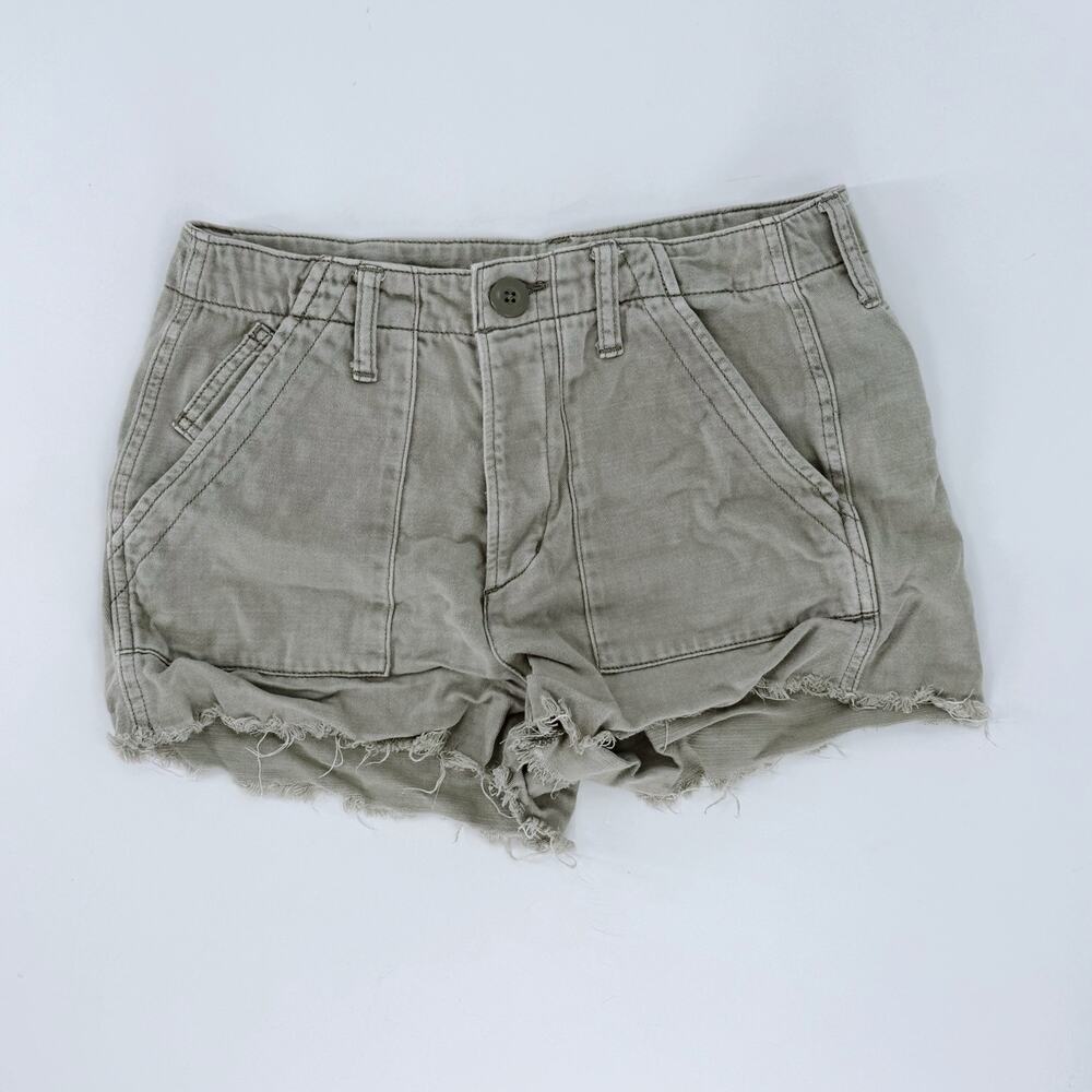 American Eagle Khaki Utility Shorts Raw Hem Patch Pocket Olive Green Size 2